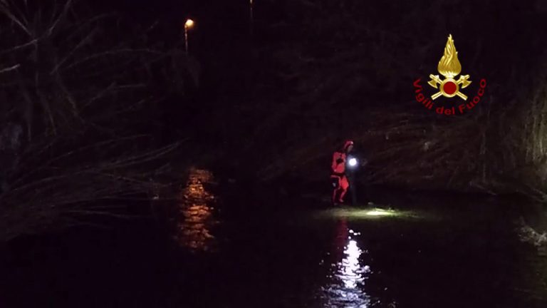 Palermo, salvata dopo essere caduta nel fiume Oreto