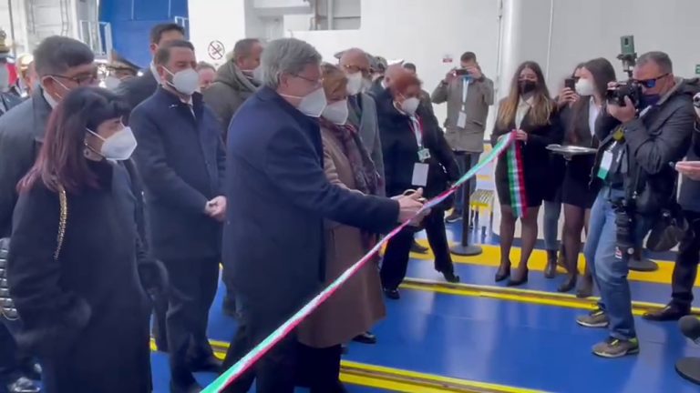 Giovannini a Messina inaugura nuova nave “Iginia” di Rfi