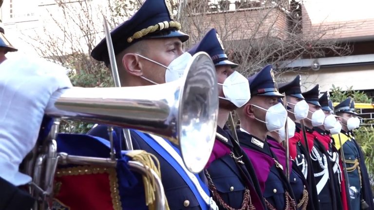 Forze dell’Ordine commemorano le vittime della strage di via Fani