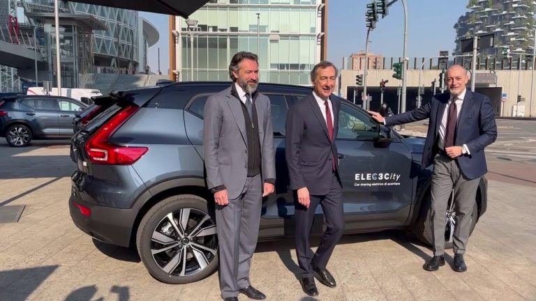 Volvo lancia a Milano il car sharing elettrico ELEC3City