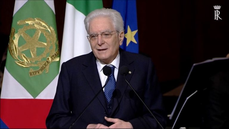 Mattarella “Fondamentale avere organi di stampa indipendenti”