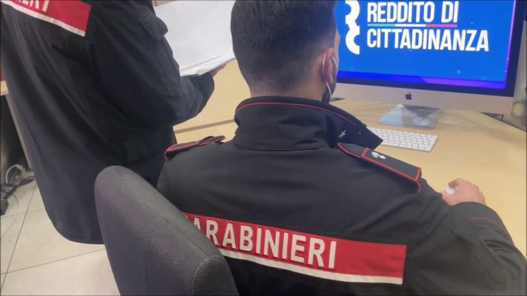 Reddito di cittadinanza, denunciati 955 “furbetti” nel Centro Italia