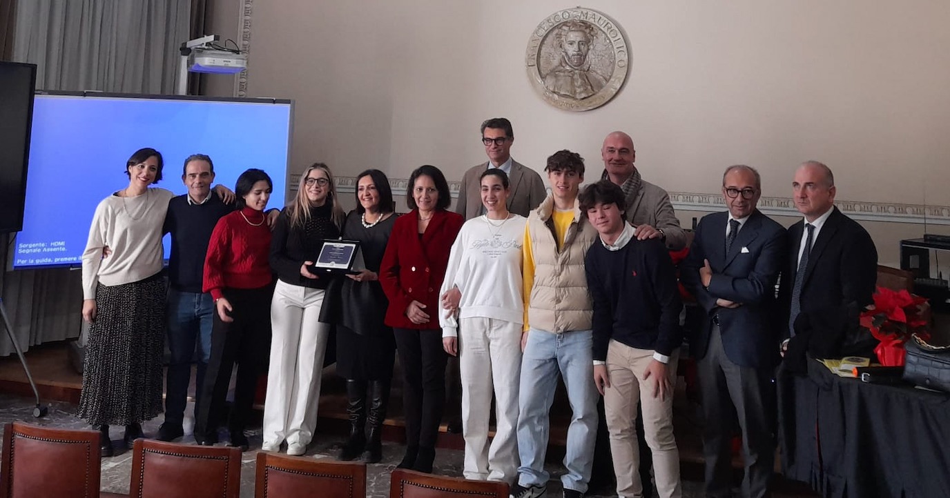 Gli “avvocati” del Maurolico premiati al torneo nazionale “Dire e contraddire”