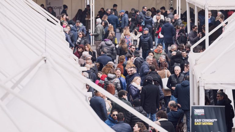 “Le contrade dell’Etna”, evento con 100 produttori vitivinicoli