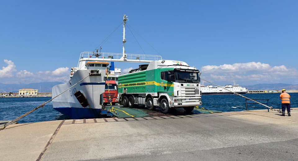 I marittimi della Meridiano Lines incrociano le braccia, Uiltrasporti: “Scioperiamo contro i salari bassi”