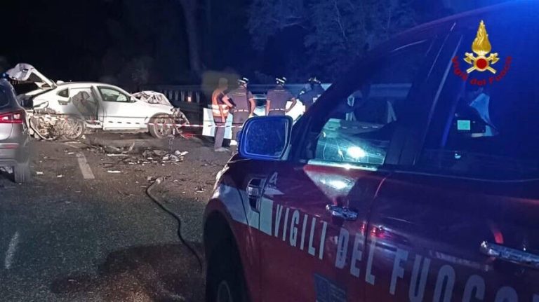 Carneficina sull’A20, 2 morti e 4 feriti. Le vittime erano senza patente