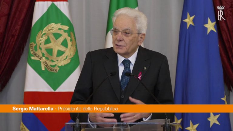 Mattarella “Rafforzare la rete contro il tumore al seno”