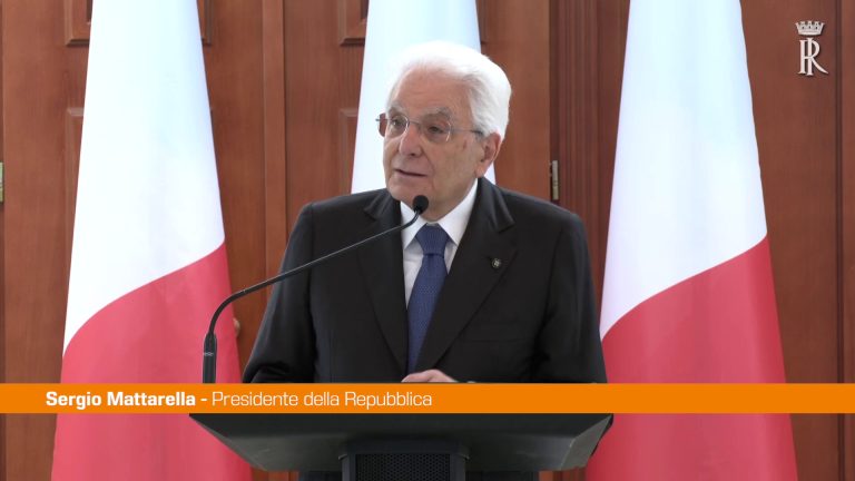 Mattarella “Anche in Italia tempesta di disinformazione russa”